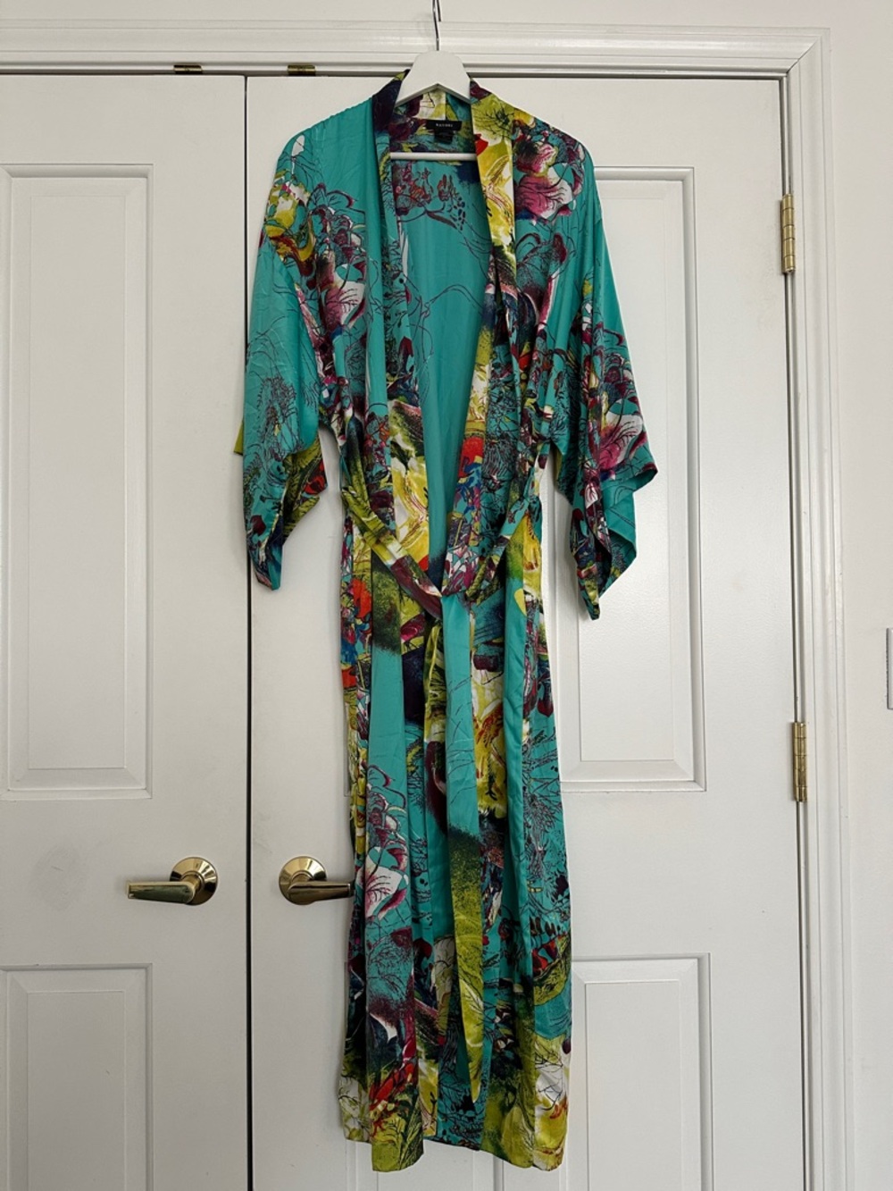 Natori Floral Kimono Robe